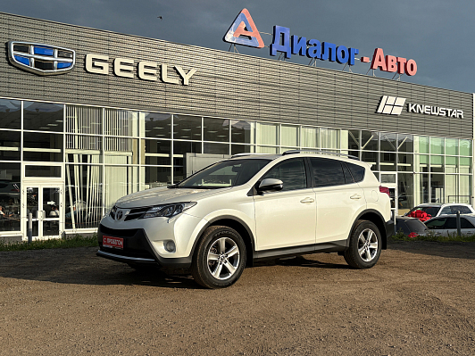 Toyota RAV4, 2015 года, пробег 114166 км