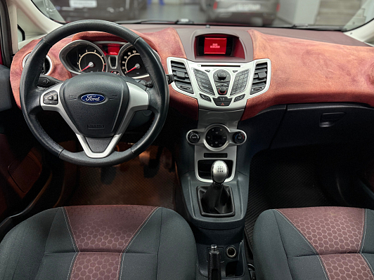 Ford Fiesta Titanium, 2008 года, пробег 138407 км