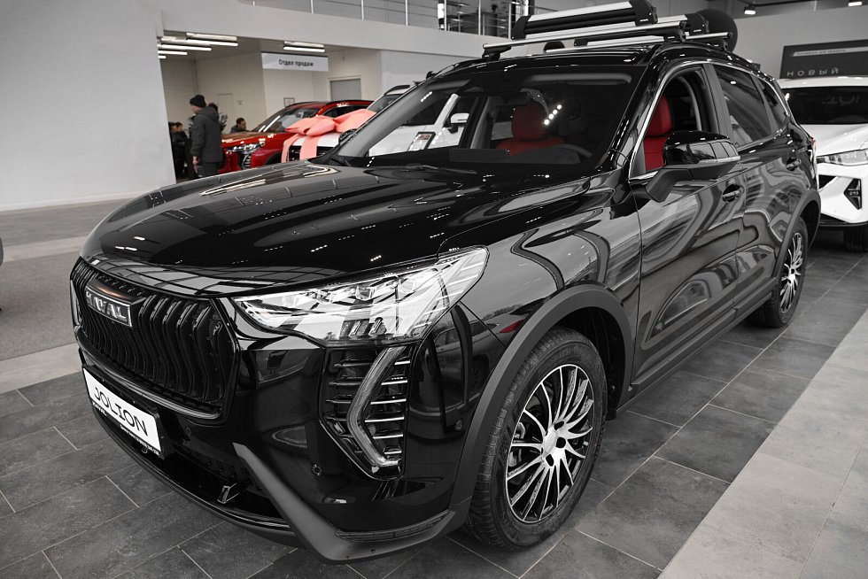 Haval Jolion Техно+, черный