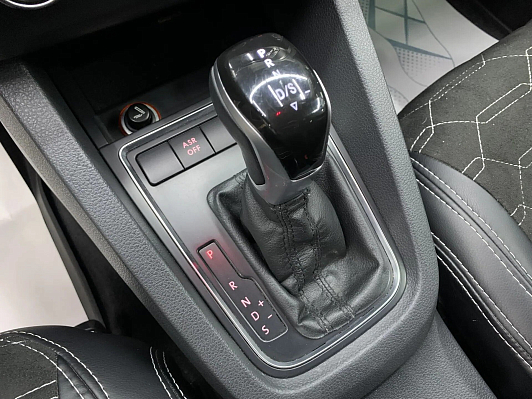 Volkswagen Jetta, 2015 года, пробег 228908 км
