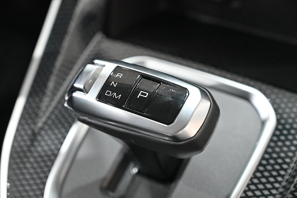 Haval M6 Base, серебряный