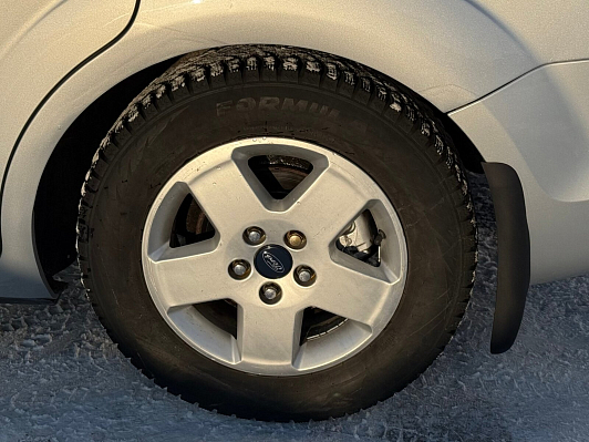 Ford Focus Comfort, 2010 года, пробег 207126 км