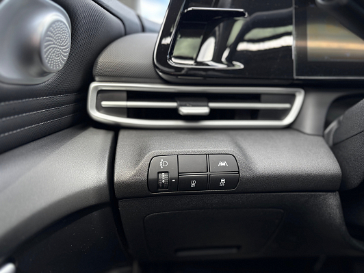 Hyundai Elantra Premium Edition, 2021 года, пробег 18993 км