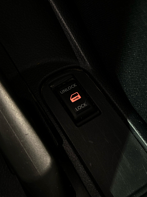 Nissan Note Luxury, 2011 года, пробег 178511 км