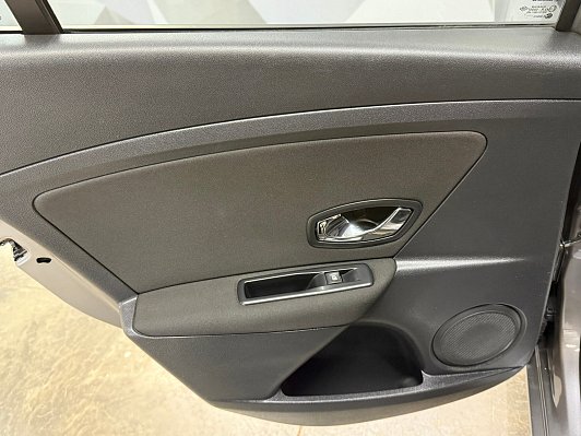 Renault Megane, 2012 года, пробег 162673 км