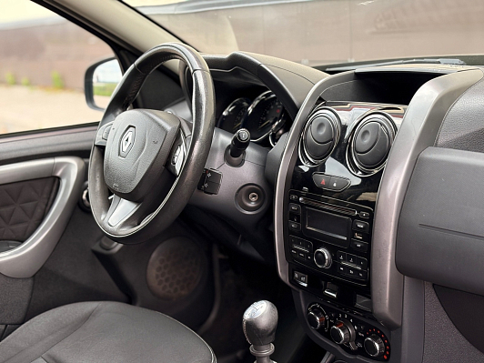 Renault Duster Drive, 2017 года, пробег 139357 км