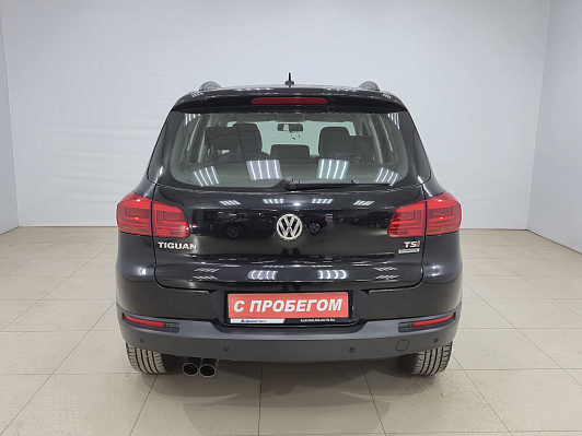 Volkswagen Tiguan, 2011 года, пробег 258371 км