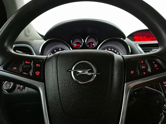 Opel Mokka Essentia, 2014 года, пробег 203412 км