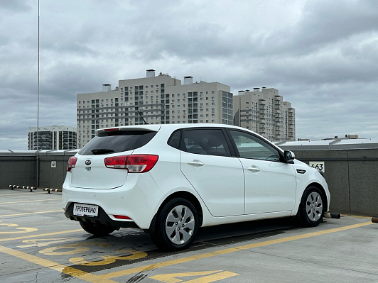 Kia Rio Luxe, 2016 года, пробег 150661 км