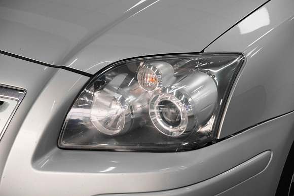 Toyota Avensis Терра, 2006 года, пробег 260000 км