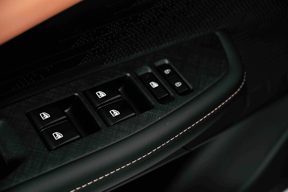 Changan UNI-V Tech, серый