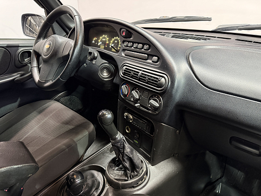 Chevrolet Niva GL, 2012 года, пробег 185000 км