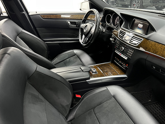 Mercedes-Benz E-Класс E200 Особая серия, 2015 года, пробег 247481 км