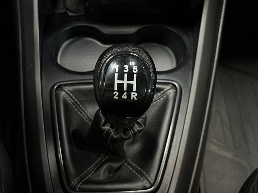 Lada (ВАЗ) Vesta Comfort, 2017 года, пробег 100600 км