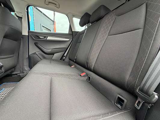 Skoda Karoq, 2021 года, пробег 49300 км