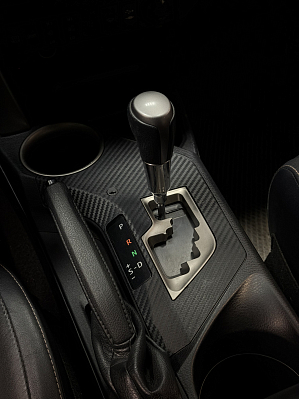 Toyota RAV4, 2014 года, пробег 179000 км