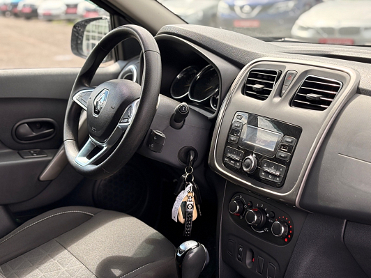 Renault Sandero Stepway Drive, 2018 года, пробег 63300 км