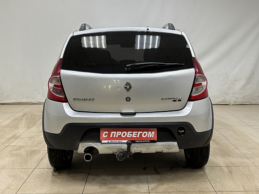 Renault Sandero Stepway, 2014 года, пробег 183000 км