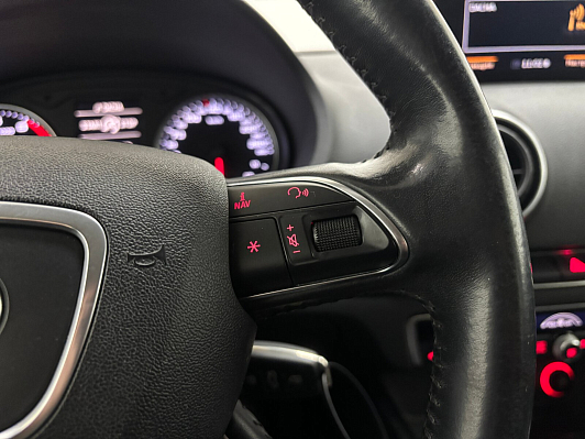 Audi A3 Attraction, 2015 года, пробег 166821 км