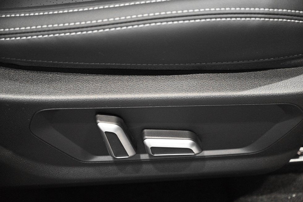 Haval Jolion Комфорт, серый