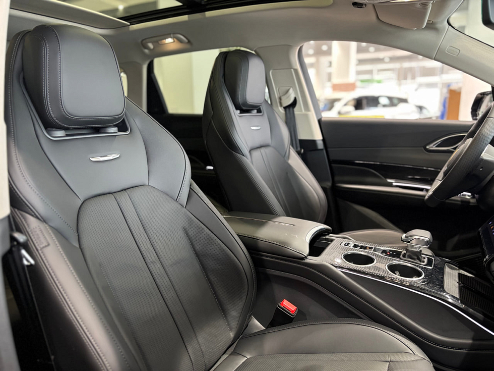 Hongqi HS3 Deluxe, черный