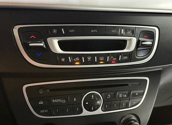 Renault Megane, 2012 года, пробег 162673 км