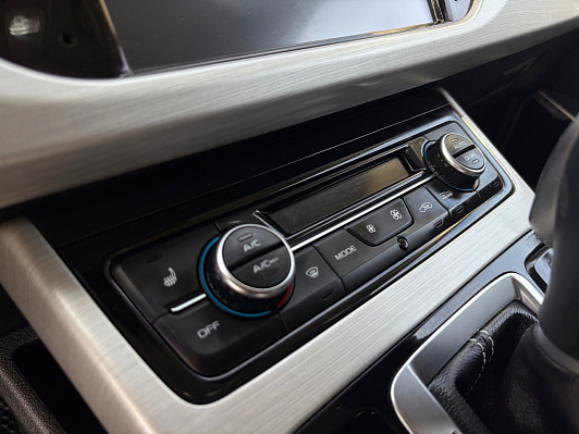 Geely Atlas Luxury, 2021 года, пробег 30000 км