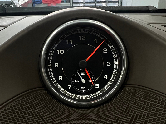 Porsche Cayenne, 2013 года, пробег 273288 км