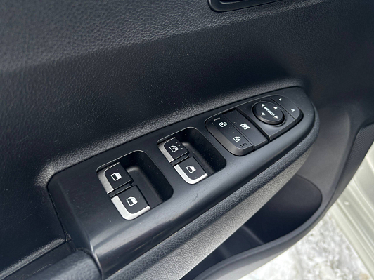 Kia Rio Comfort, 2020 года, пробег 102000 км