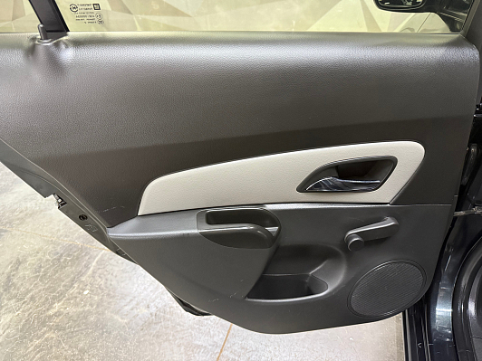 Chevrolet Cruze LS, 2012 года, пробег 269363 км