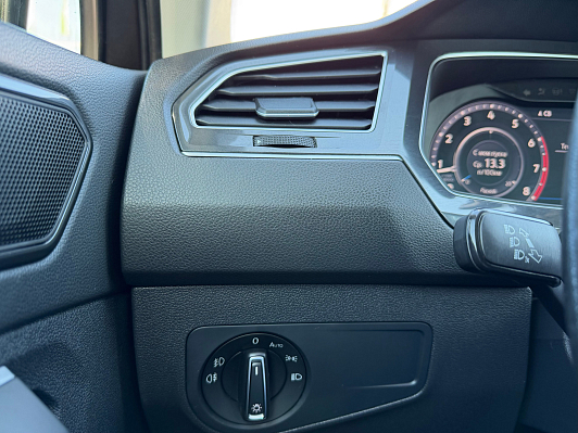 Volkswagen Tiguan, 2017 года, пробег 127627 км