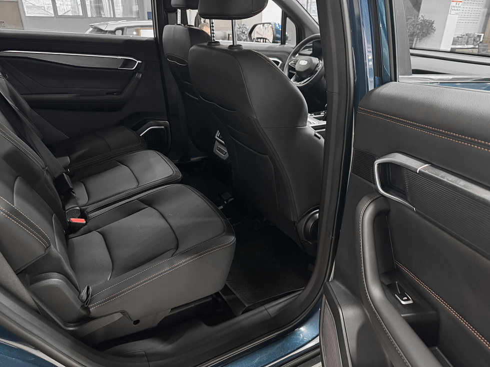 Geely Okavango Флагман, синий