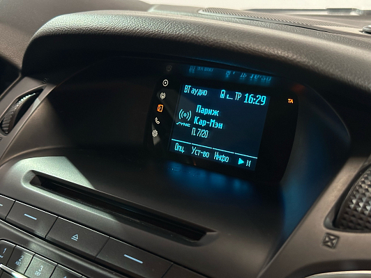 Ford Focus SYNC Edition, 2015 года, пробег 101000 км
