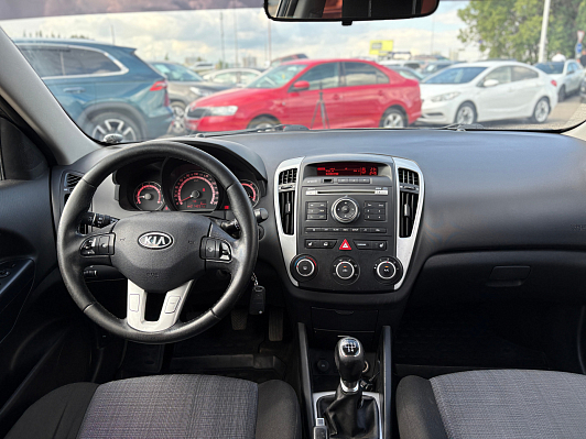 Kia Ceed, 2010 года, пробег 214500 км