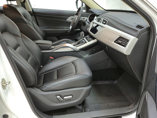 Geely Atlas Люкс + Yandex Auto, 2020 года, пробег 87778 км