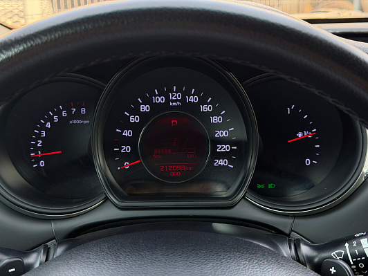 Kia Ceed Luxe, 2016 года, пробег 211000 км