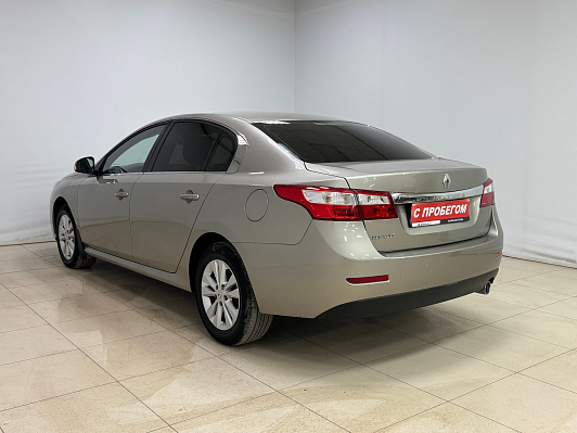 Renault Latitude Dynamique, 2013 года, пробег 118132 км