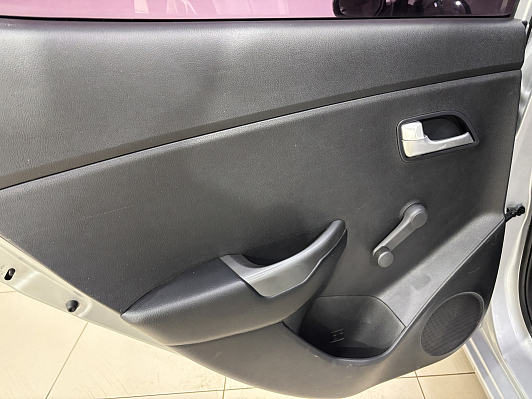 Kia Rio Comfort, 2015 года, пробег 118418 км