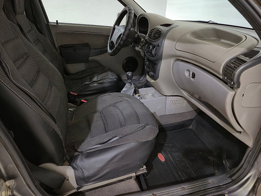Lada (ВАЗ) Kalina, 2010 года, пробег 220000 км