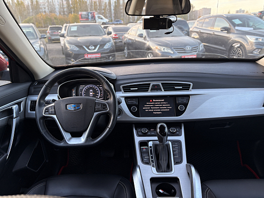 Geely Atlas Люкс (2019-2020), 2018 года, пробег 124912 км