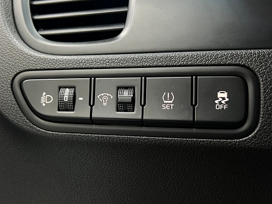 Kia Rio, 2017 года, пробег 127930 км