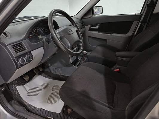 Lada (ВАЗ) Priora, 2009 года, пробег 258739 км