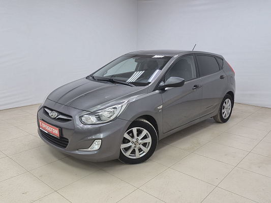 Hyundai Solaris Active, 2013 года, пробег 178301 км