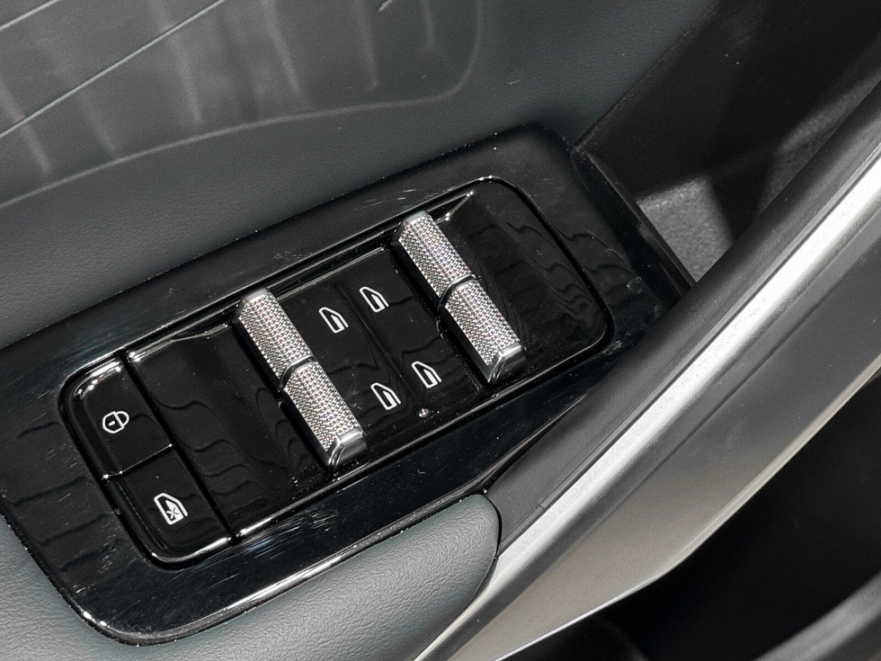 Geely Atlas Flagship, голубой