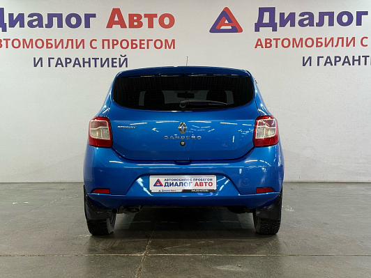 Renault Sandero Confort, 2015 года, пробег 188000 км