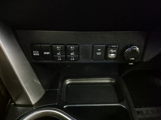 Toyota RAV4, 2016 года, пробег 89844 км