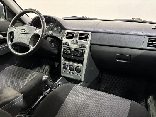 Lada (ВАЗ) Priora Норма, 2012 года, пробег 165000 км