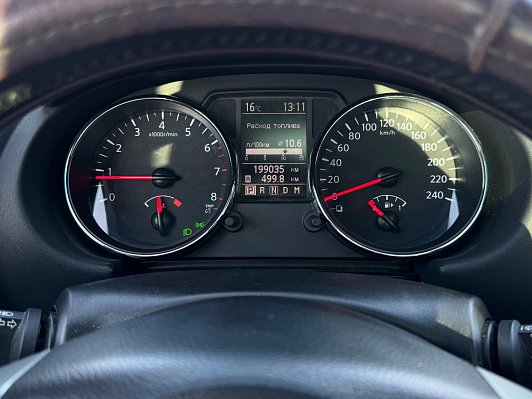 Nissan Qashqai SE, 2013 года, пробег 199900 км