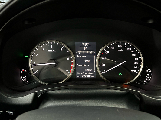 Lexus NX Progressive, 2017 года, пробег 223000 км