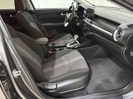 Kia Cerato Luxe, 2022 года, пробег 102000 км